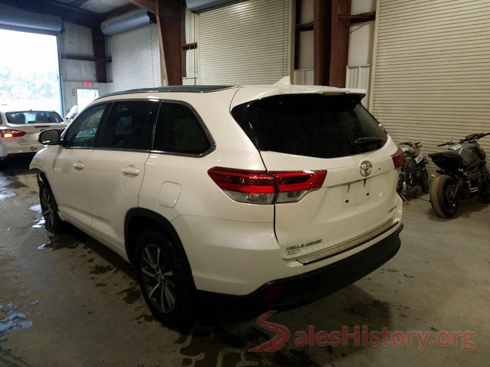 5TDJZRFH0JS871734 2018 TOYOTA HIGHLANDER