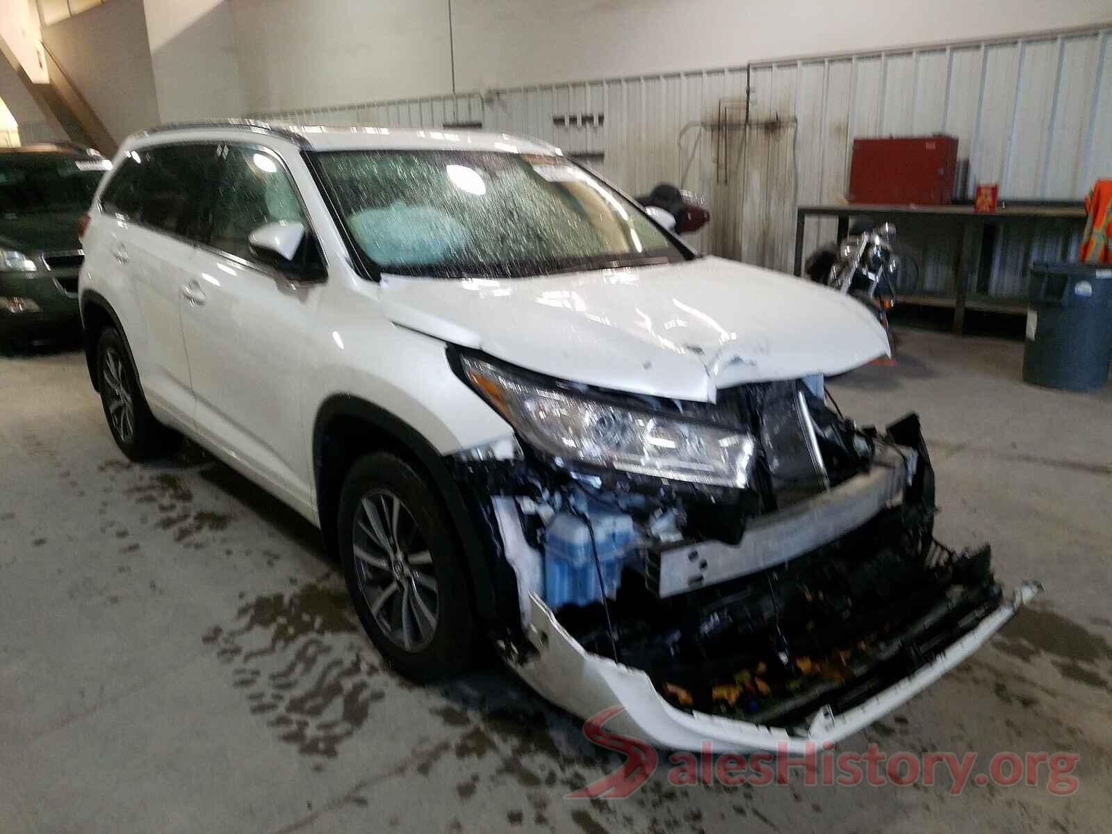 5TDJZRFH0JS871734 2018 TOYOTA HIGHLANDER