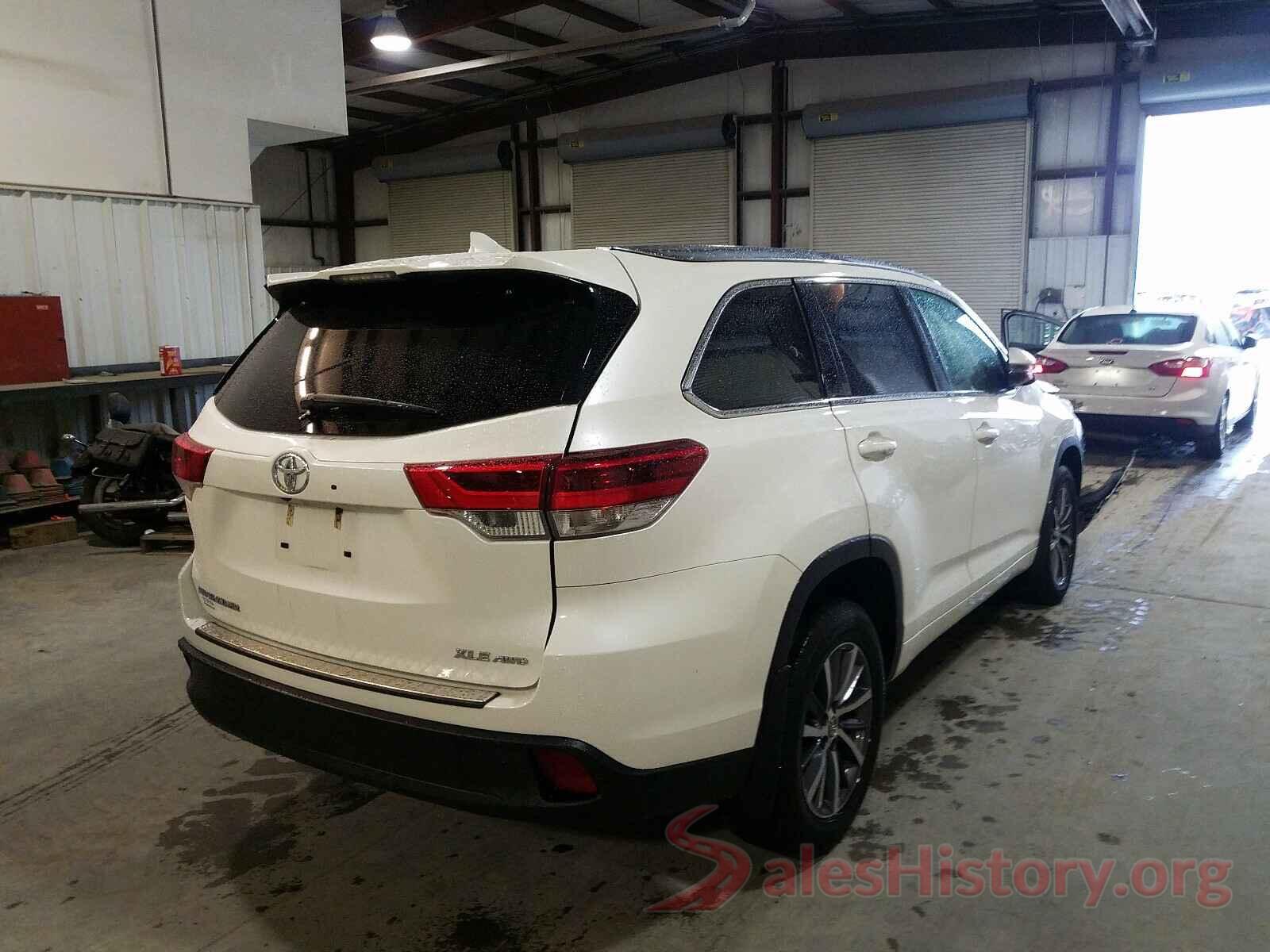 5TDJZRFH0JS871734 2018 TOYOTA HIGHLANDER