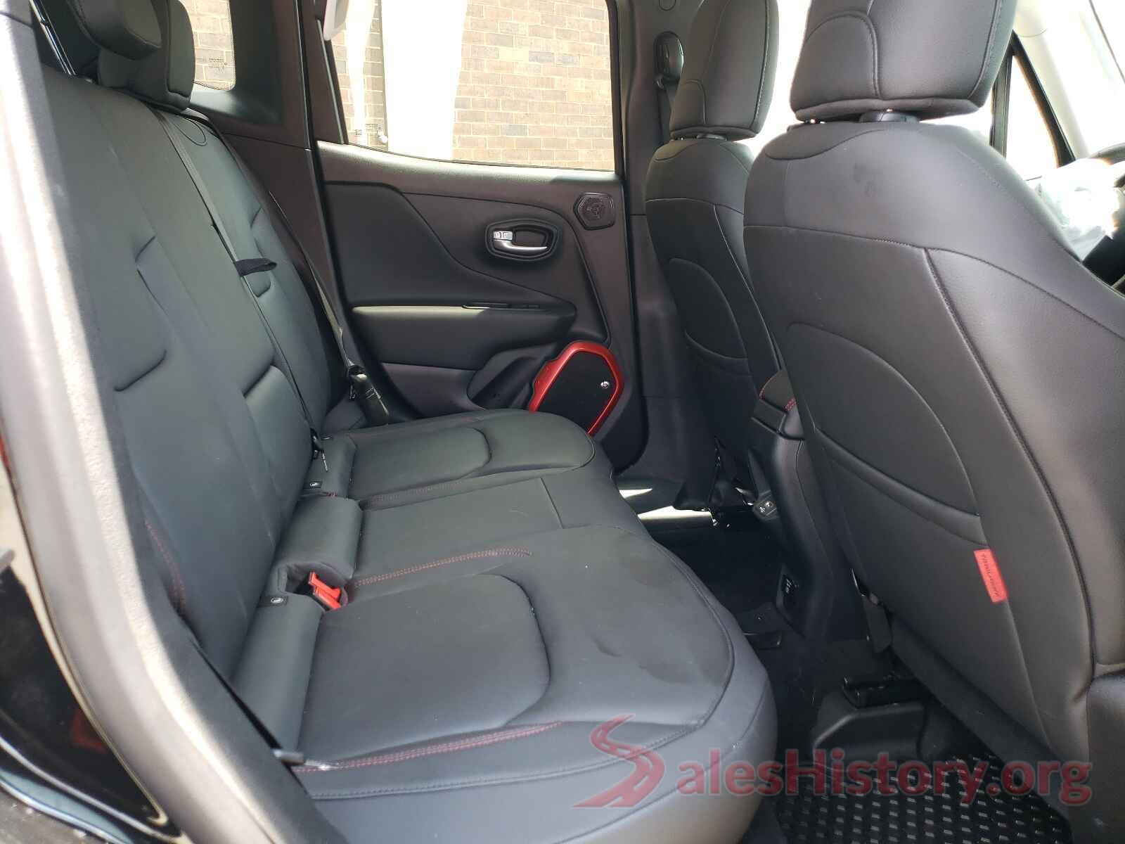 ZACNJBC1XKPJ92637 2019 JEEP RENEGADE