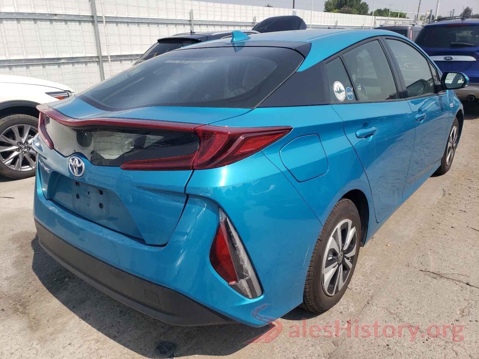 JTDKARFP1J3080729 2018 TOYOTA PRIUS