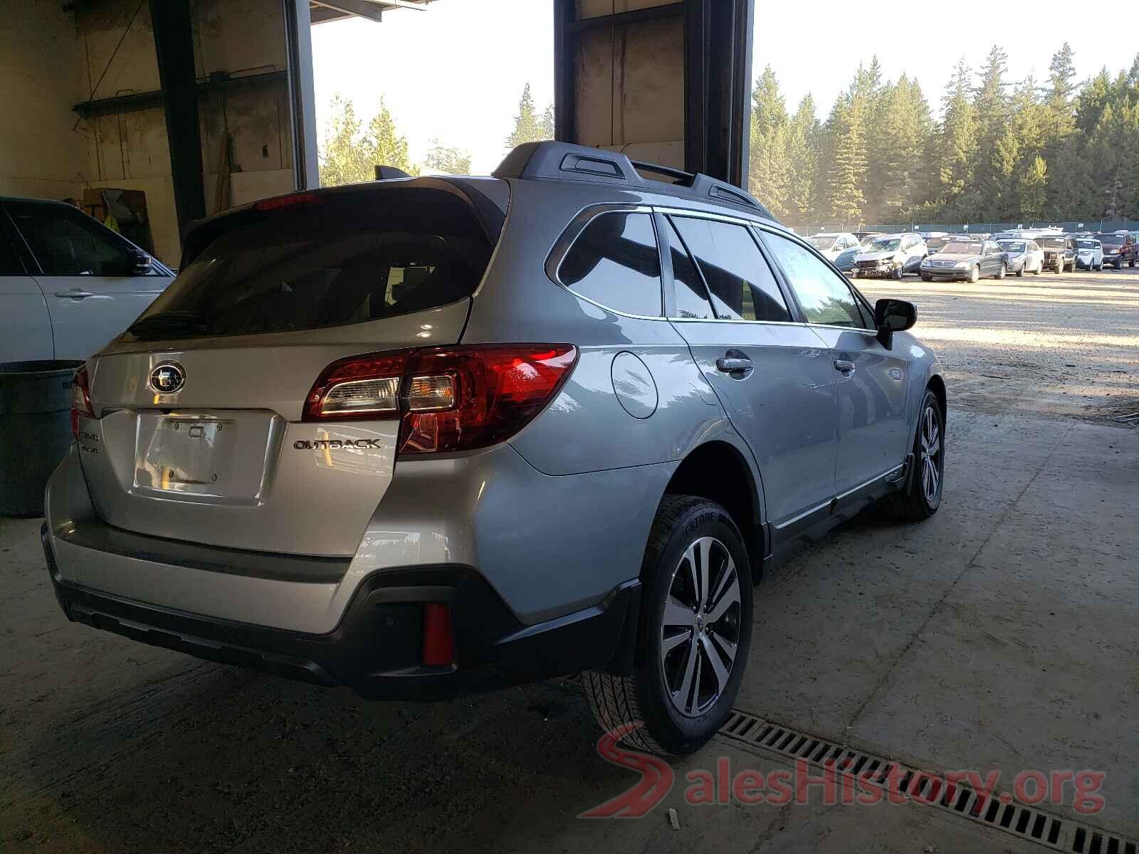 4S4BSANC3J3301823 2018 SUBARU OUTBACK