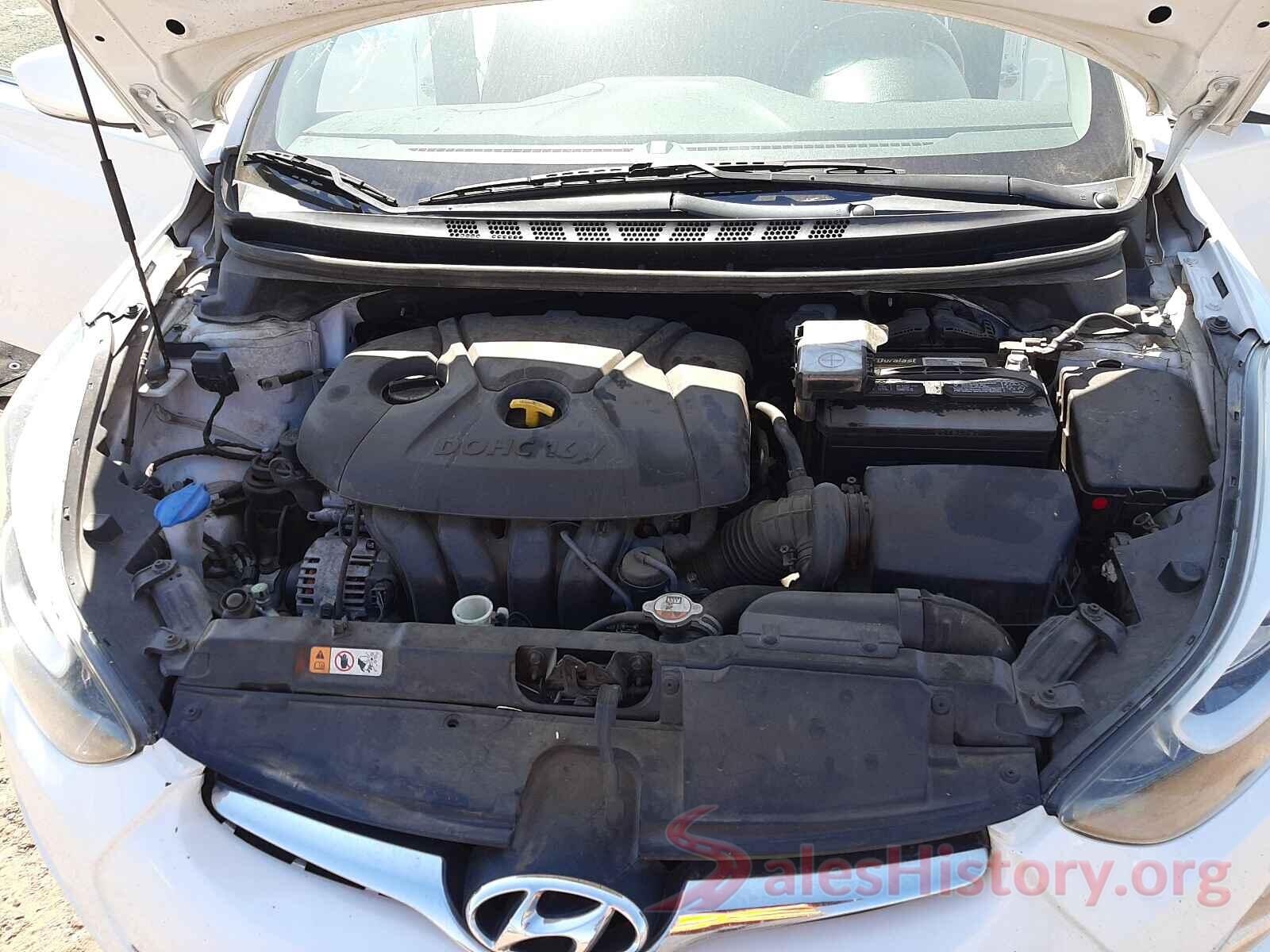 5NPDH4AE3GH687841 2016 HYUNDAI ELANTRA