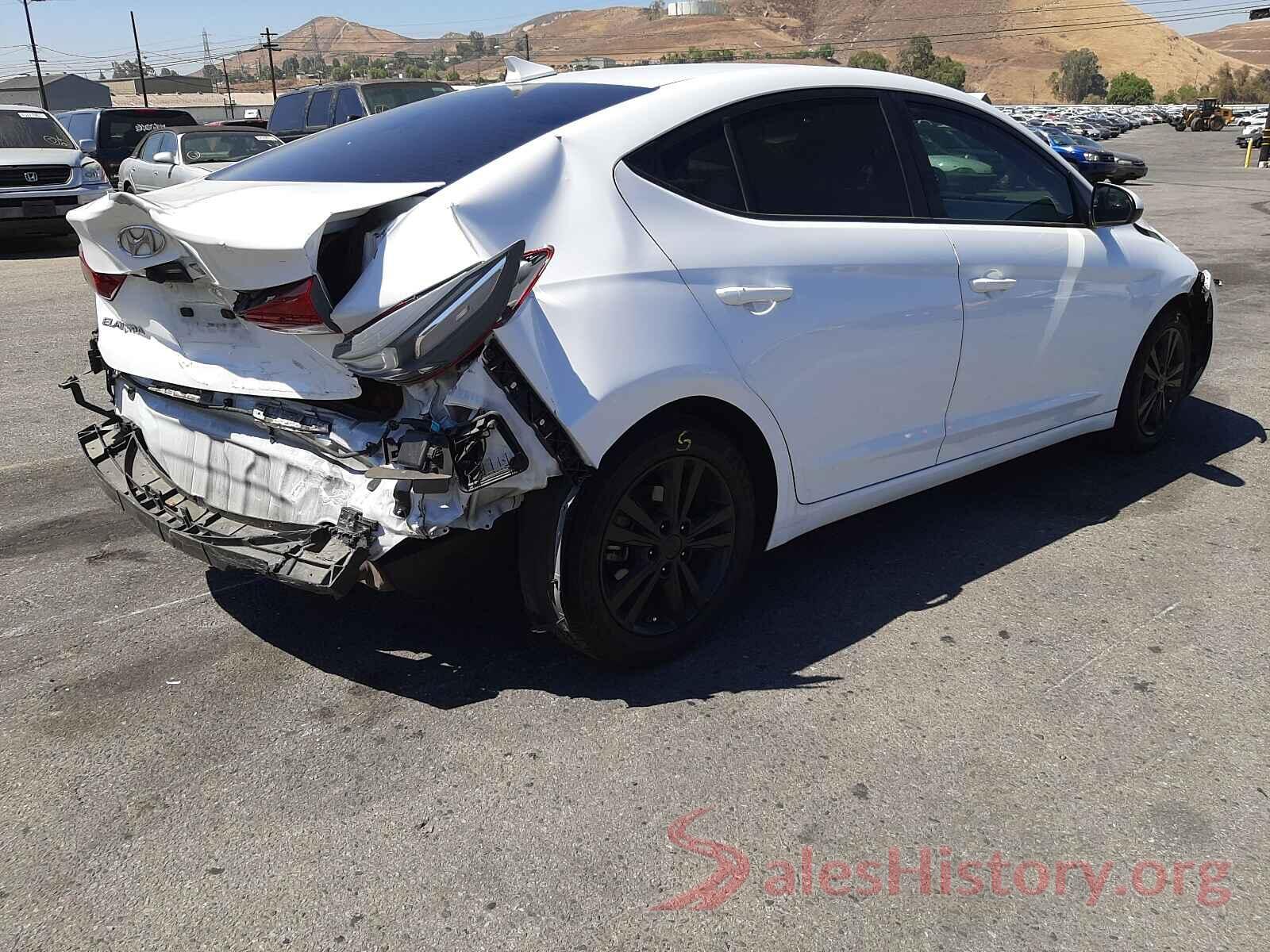 5NPD84LF7JH338338 2018 HYUNDAI ELANTRA