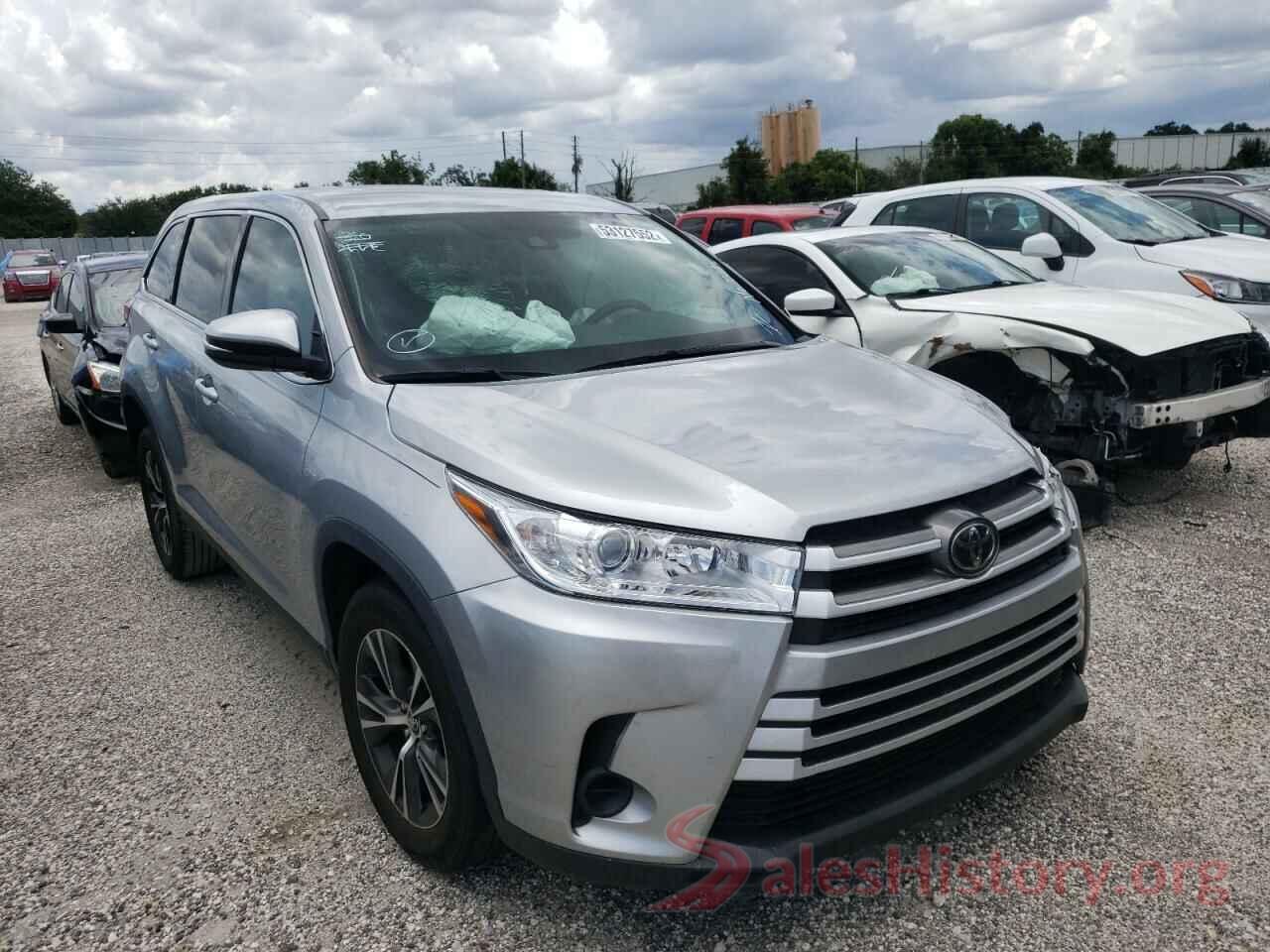 5TDZARFH8KS058850 2019 TOYOTA HIGHLANDER