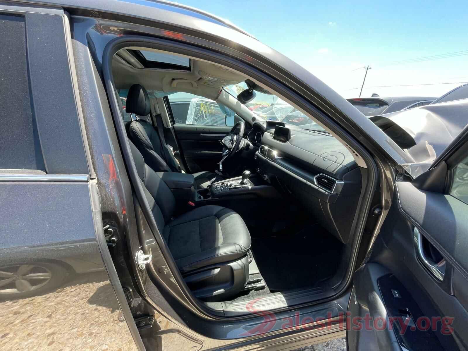 JM3KFACM1J1389018 2018 MAZDA CX-5