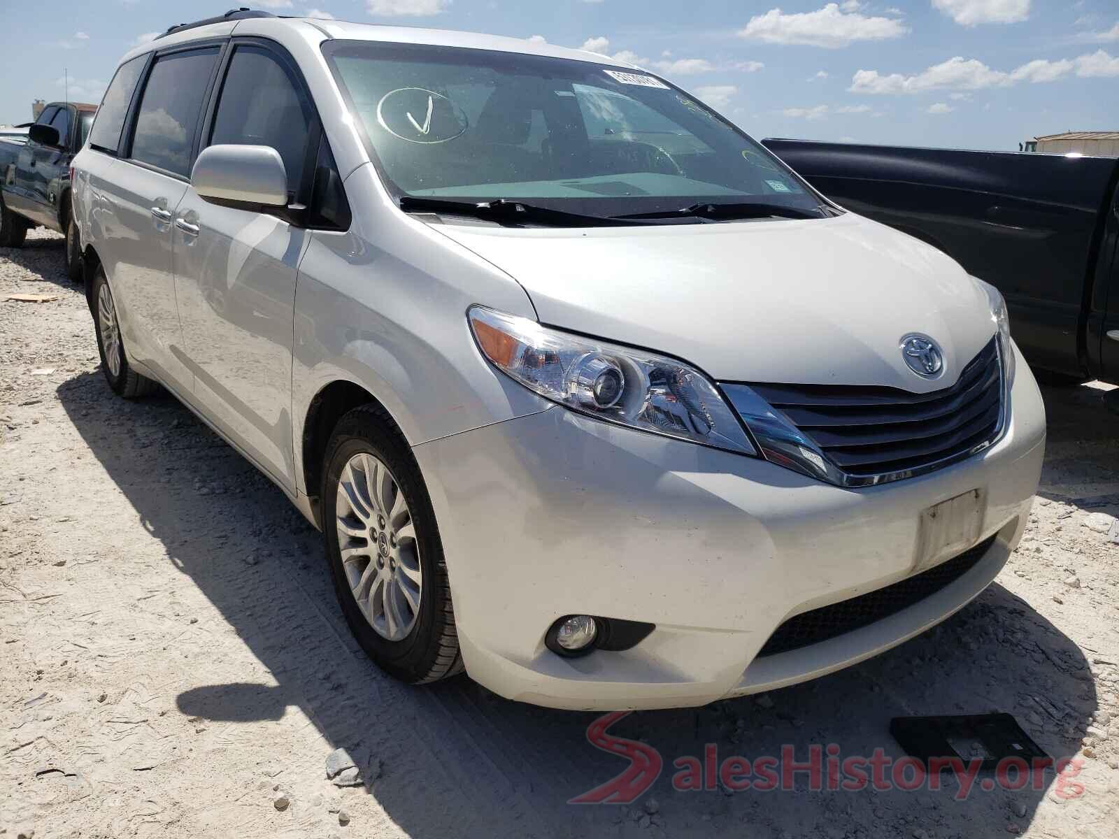 5TDYZ3DCXHS780287 2017 TOYOTA SIENNA