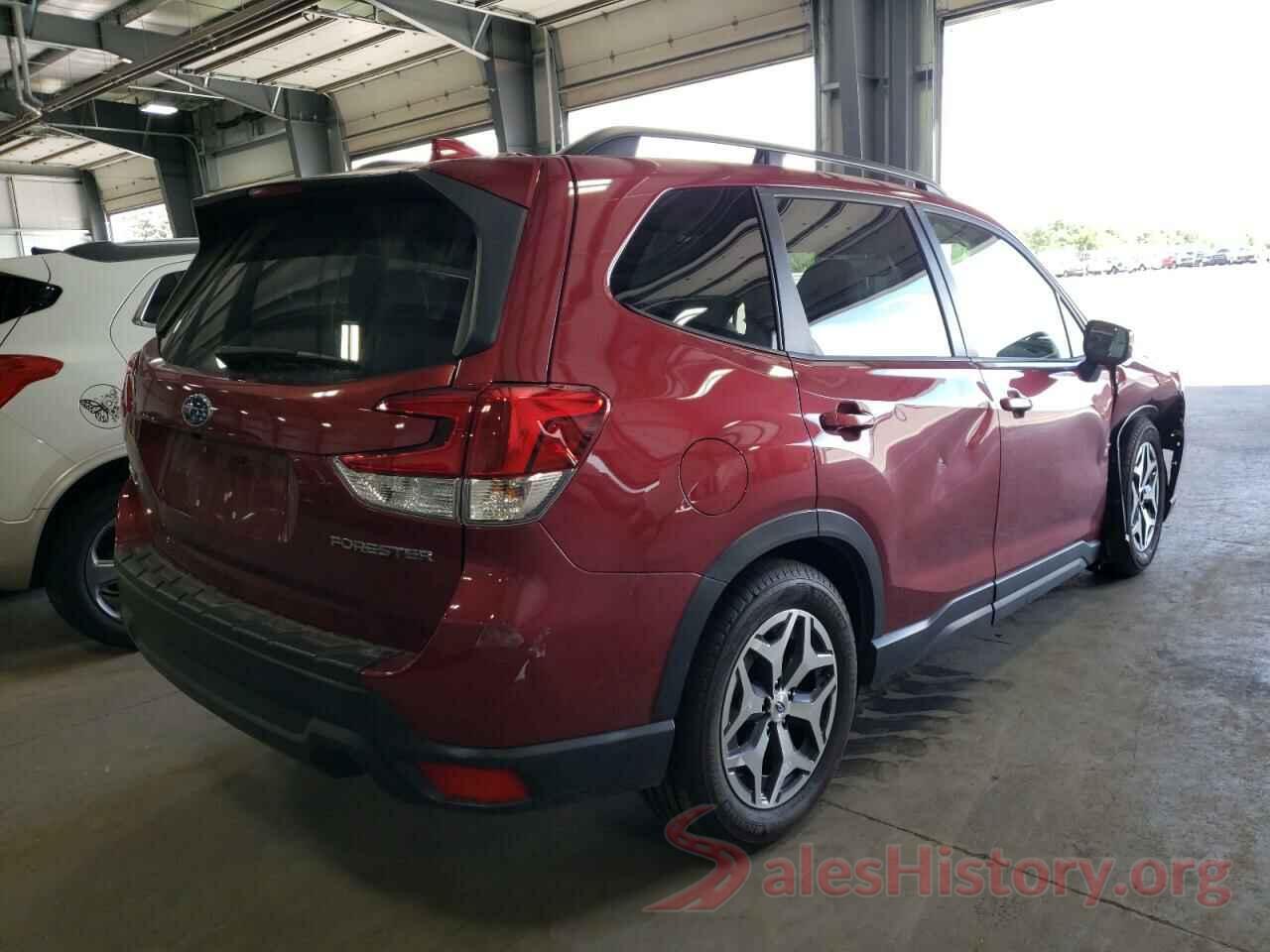 JF2SKAGC3KH559945 2019 SUBARU FORESTER