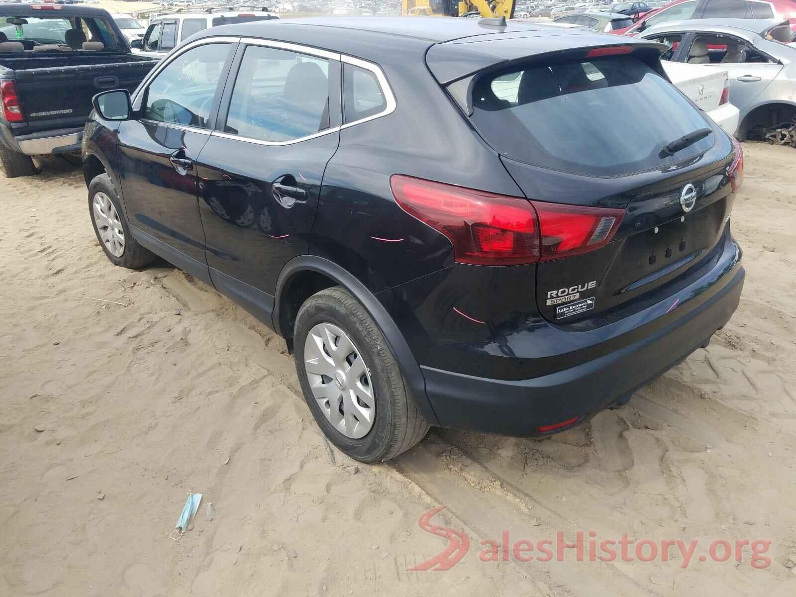 JN1BJ1CR2JW256325 2018 NISSAN ROGUE