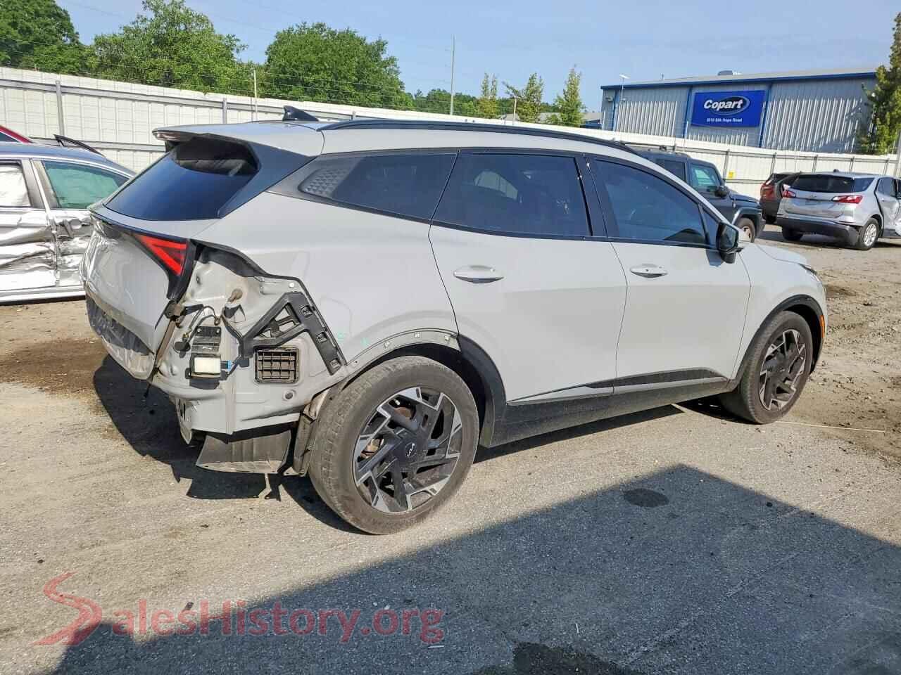 2025 KIA SPORTAGE VIN 5XYK53DFXSG235691, right side view