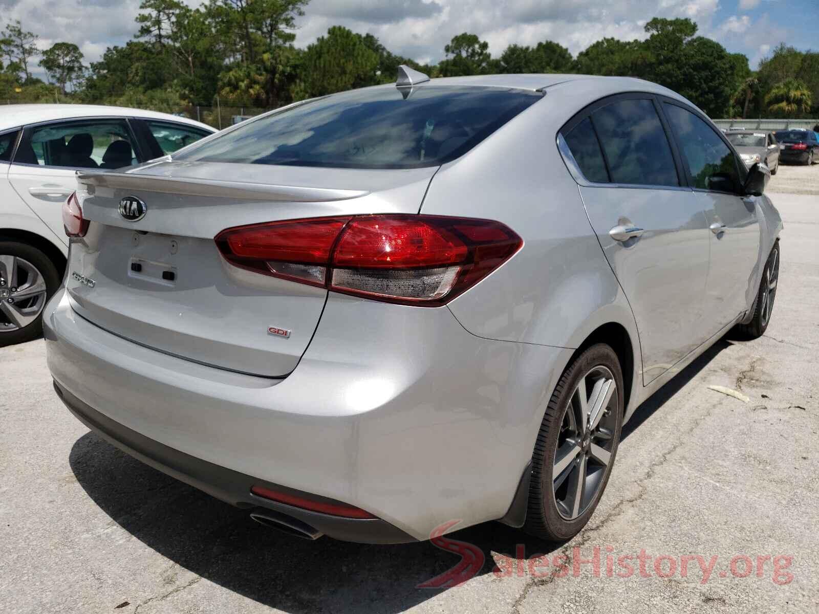 3KPFL4A8XHE005657 2017 KIA FORTE