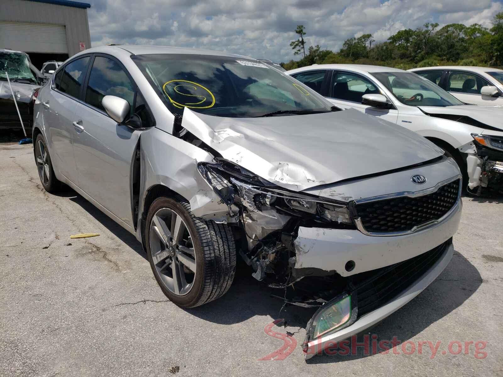 3KPFL4A8XHE005657 2017 KIA FORTE