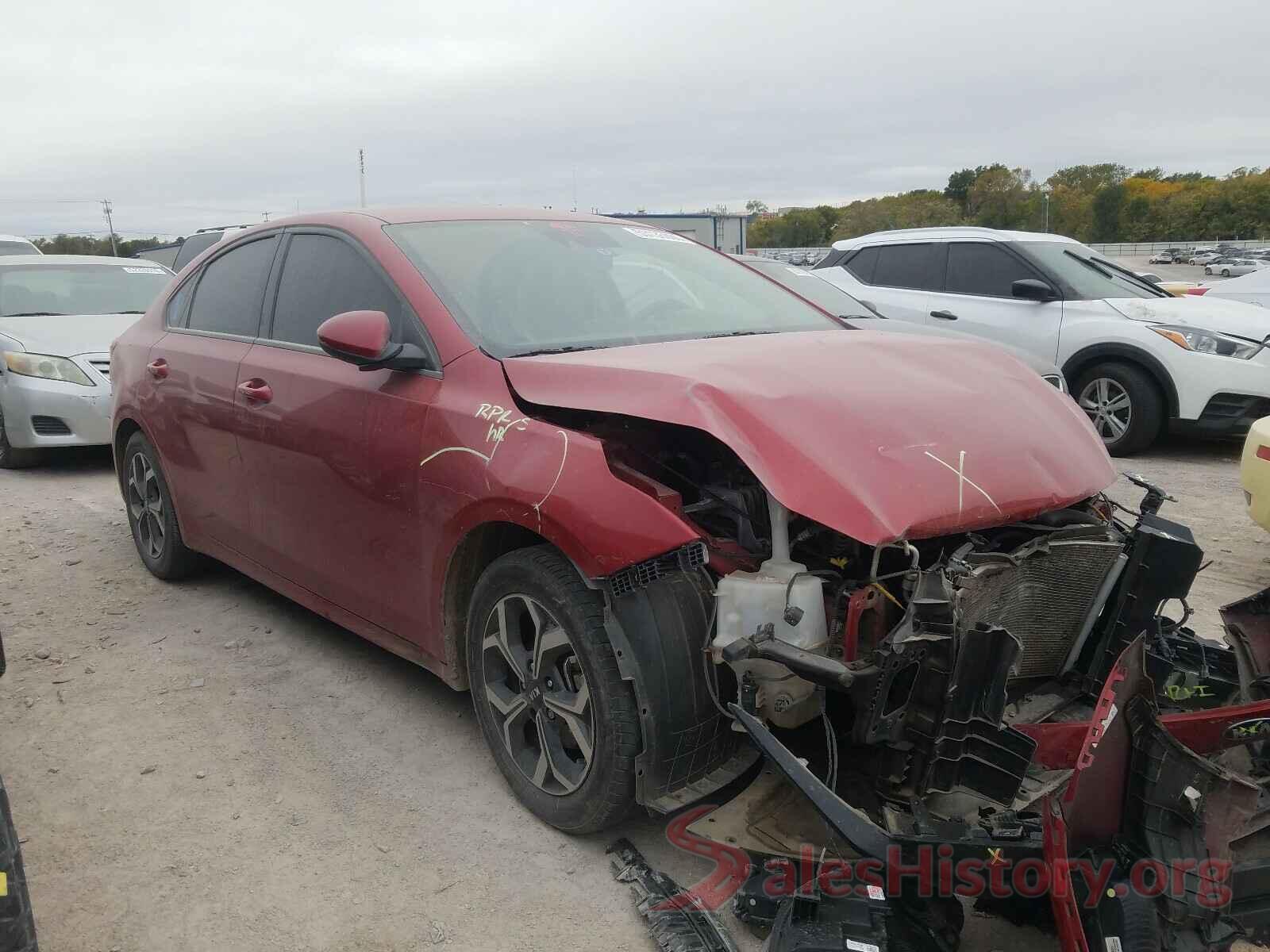 3KPF24AD8KE027258 2019 KIA FORTE