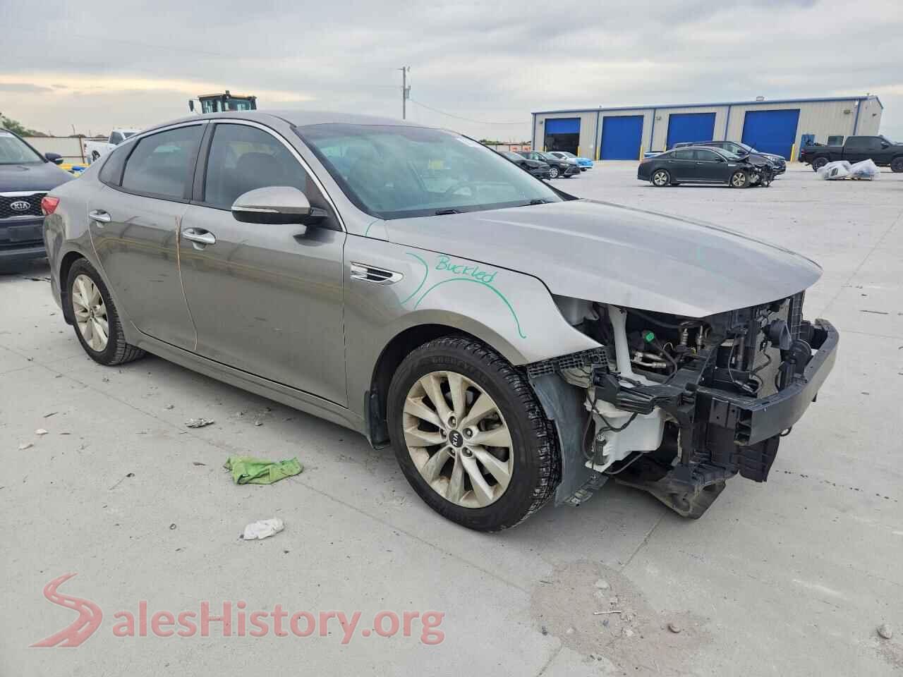 2018 KIA OPTIMA VIN 5XXGT4L34JG268245, rear 3/4 view