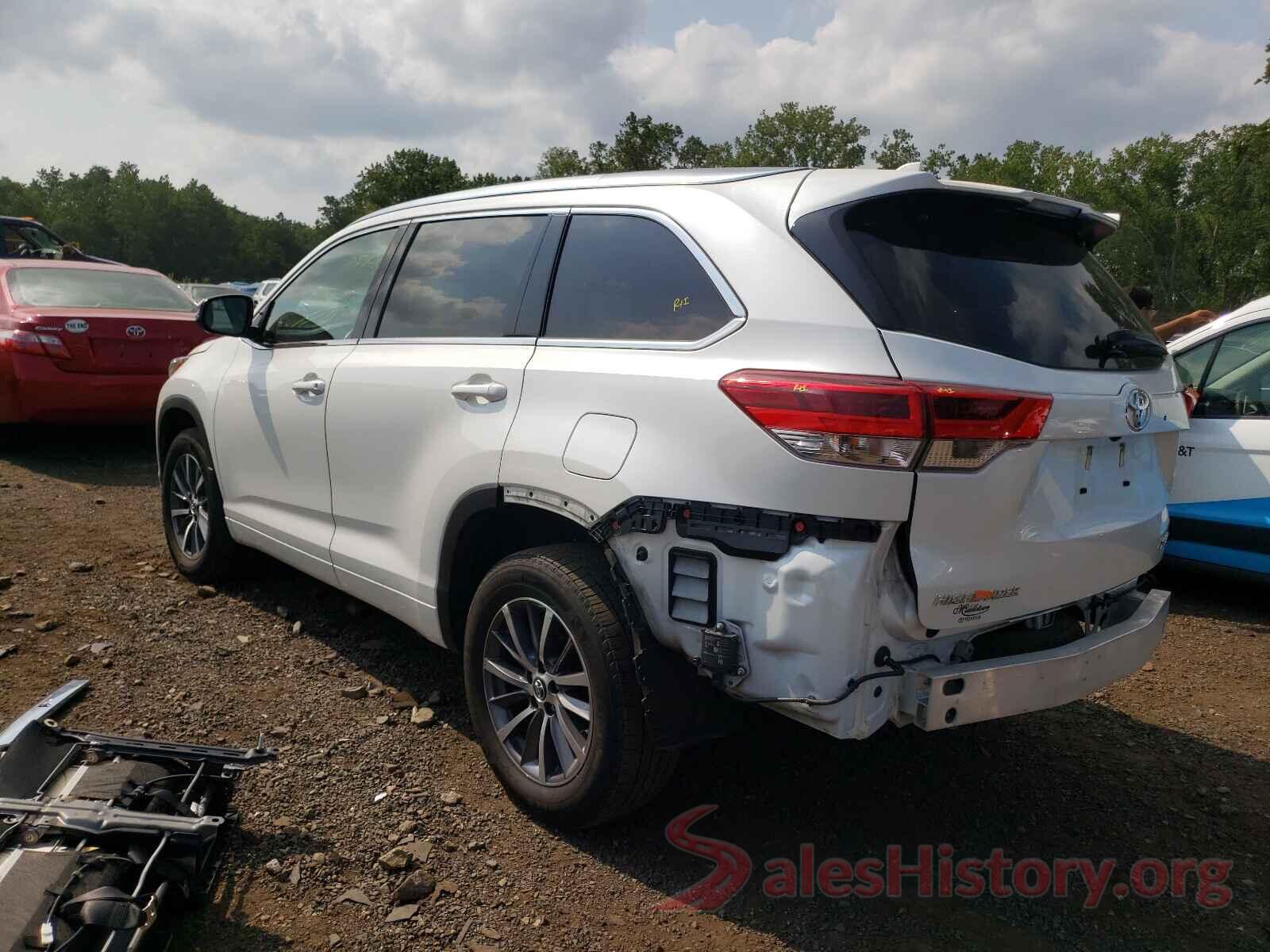 5TDJZRFH8JS842465 2018 TOYOTA HIGHLANDER