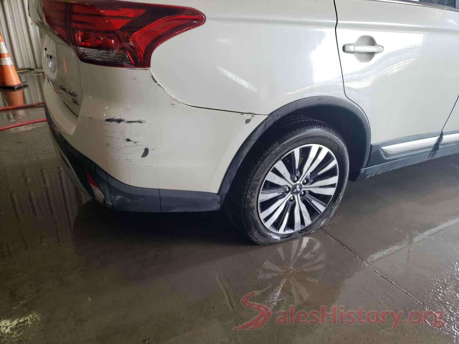 JA4AZ3A3XKZ036825 2019 MITSUBISHI OUTLANDER