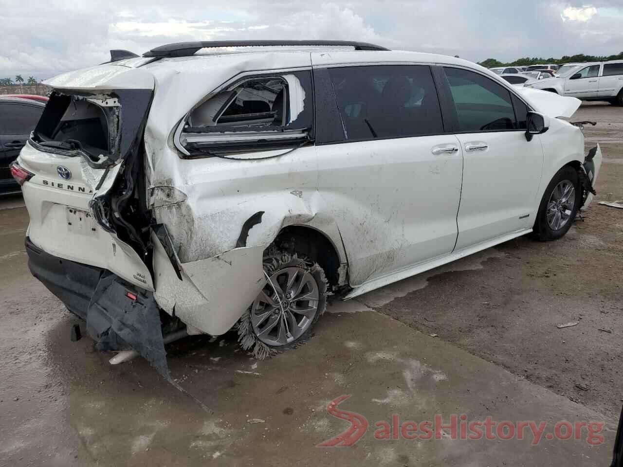 5TDYRKEC7MS011524 2021 TOYOTA SIENNA