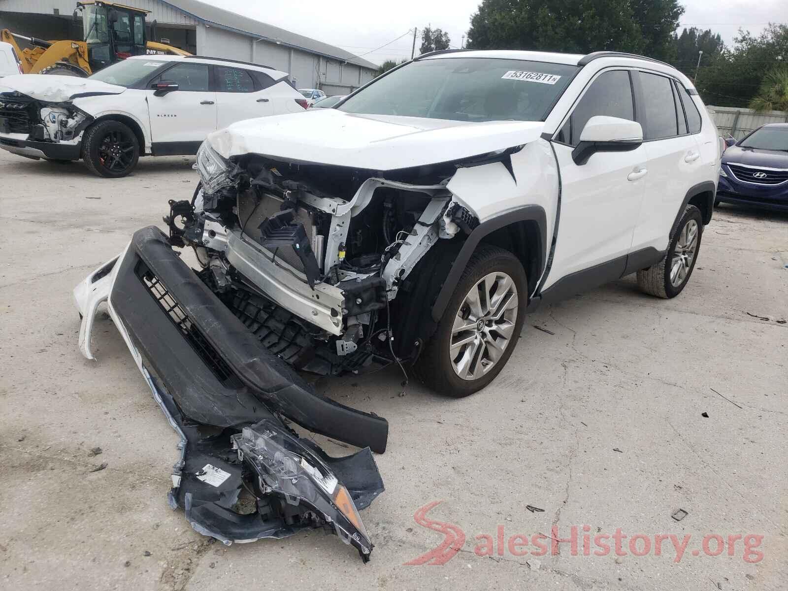 2T3C1RFV9KW026256 2019 TOYOTA RAV4