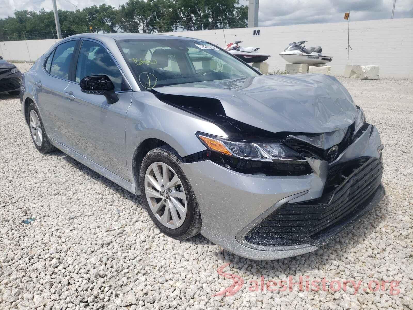 4T1C11AK8MU429204 2021 TOYOTA CAMRY