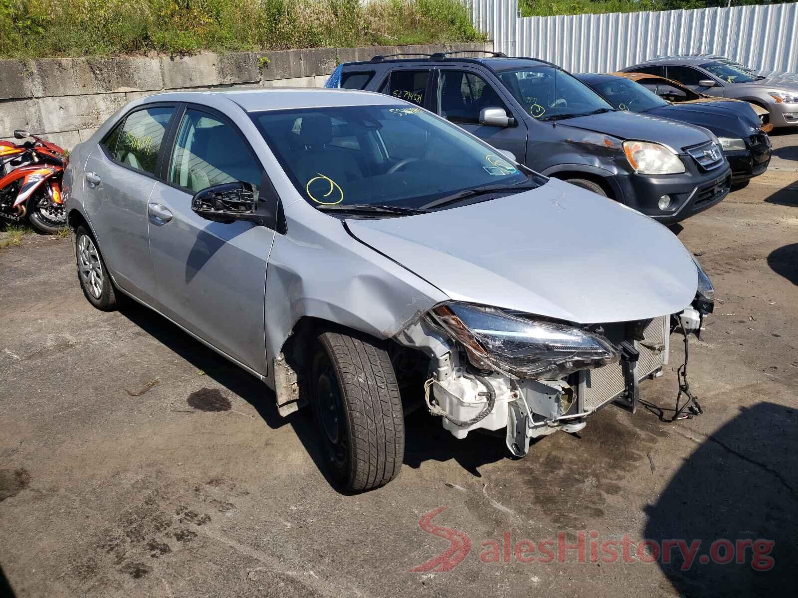 2T1BURHE1JC044985 2018 TOYOTA COROLLA