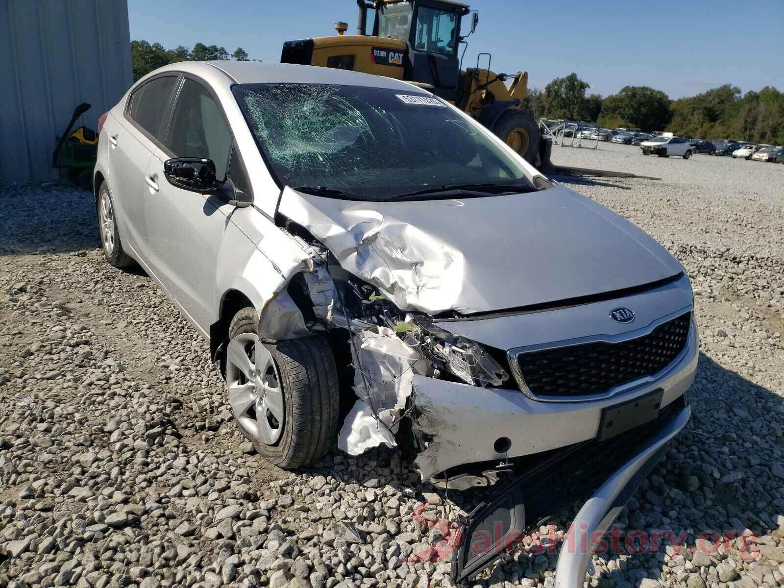 3KPFK4A77JE226763 2018 KIA FORTE