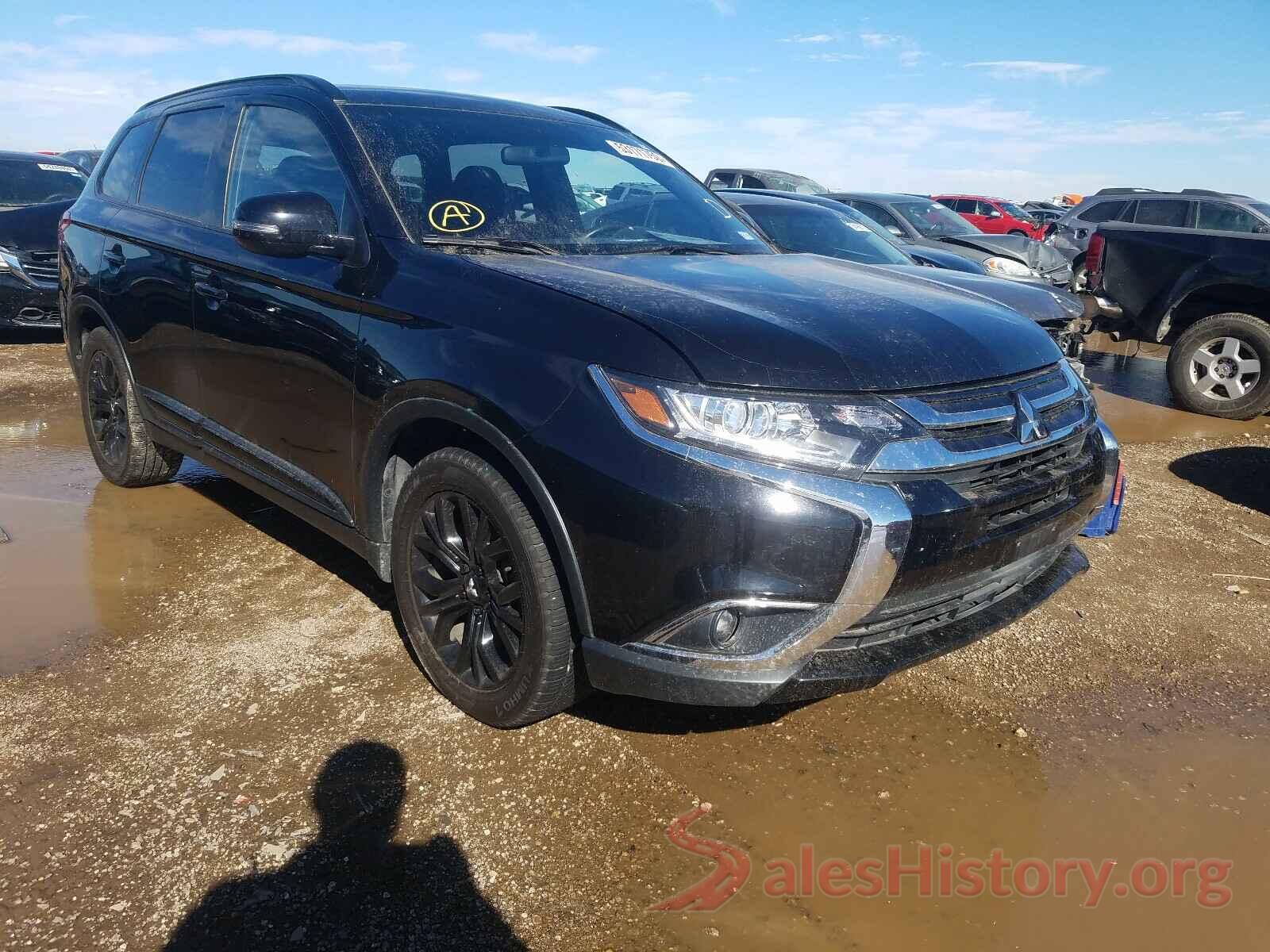 JA4AD3A36JZ021803 2018 MITSUBISHI OUTLANDER