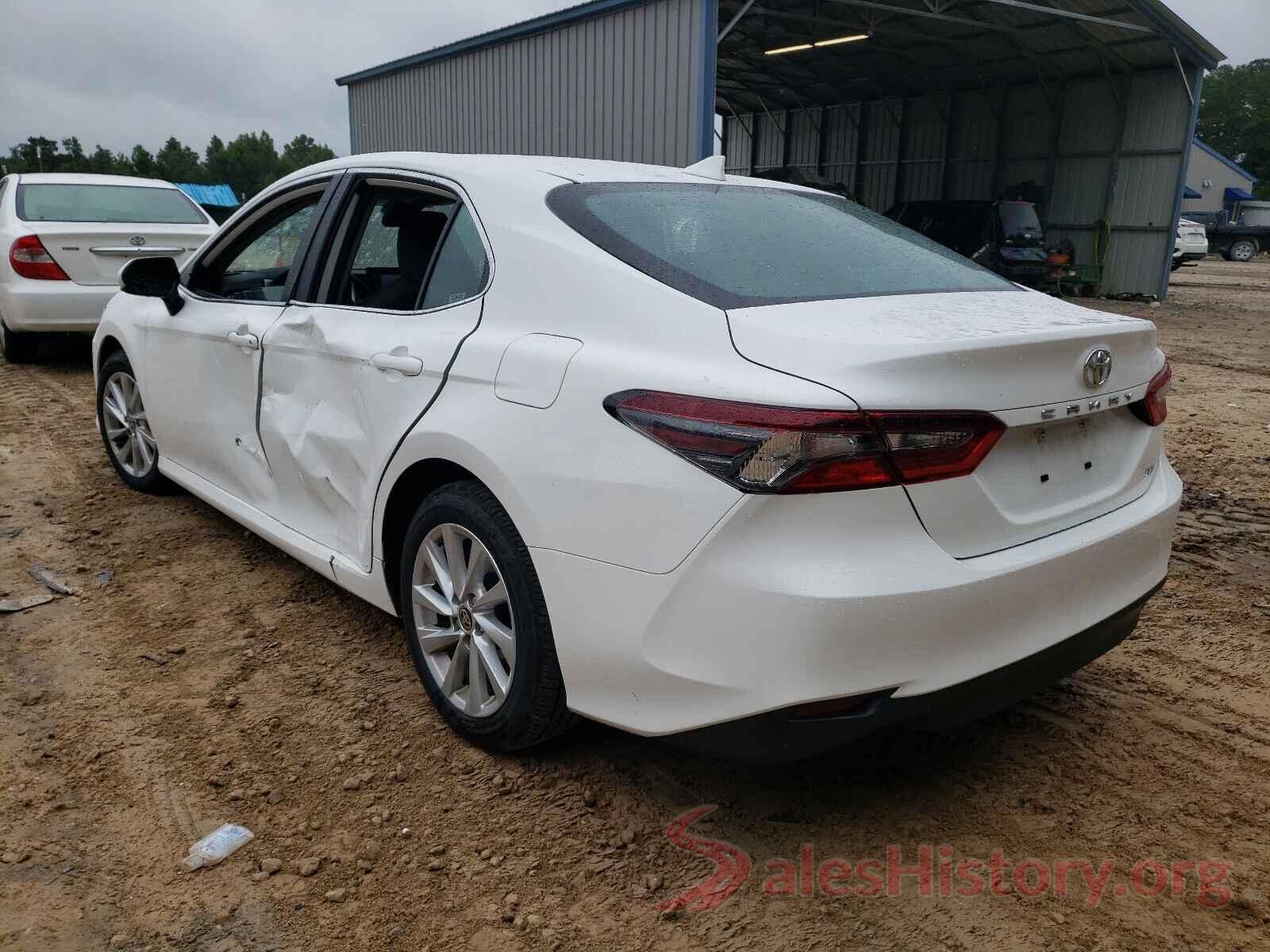 4T1C11AK2MU455782 2021 TOYOTA CAMRY