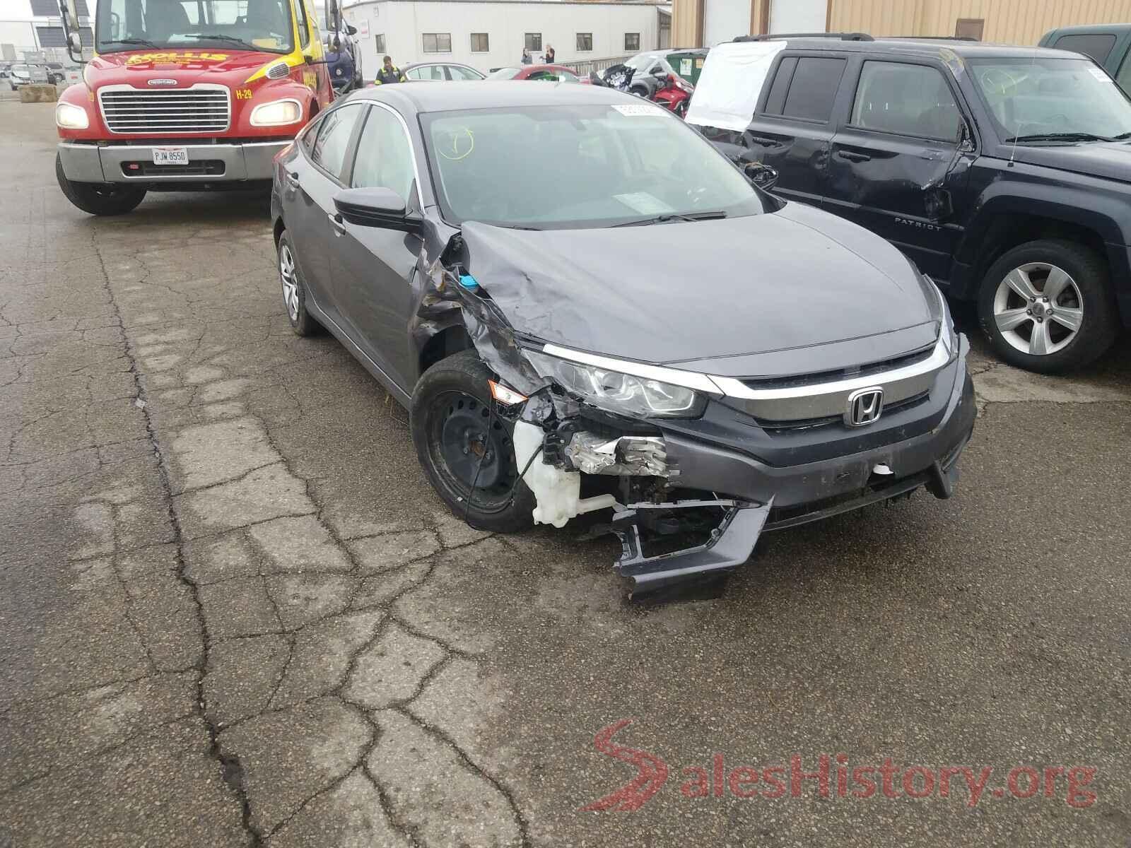 2HGFC2F56JH598853 2018 HONDA CIVIC