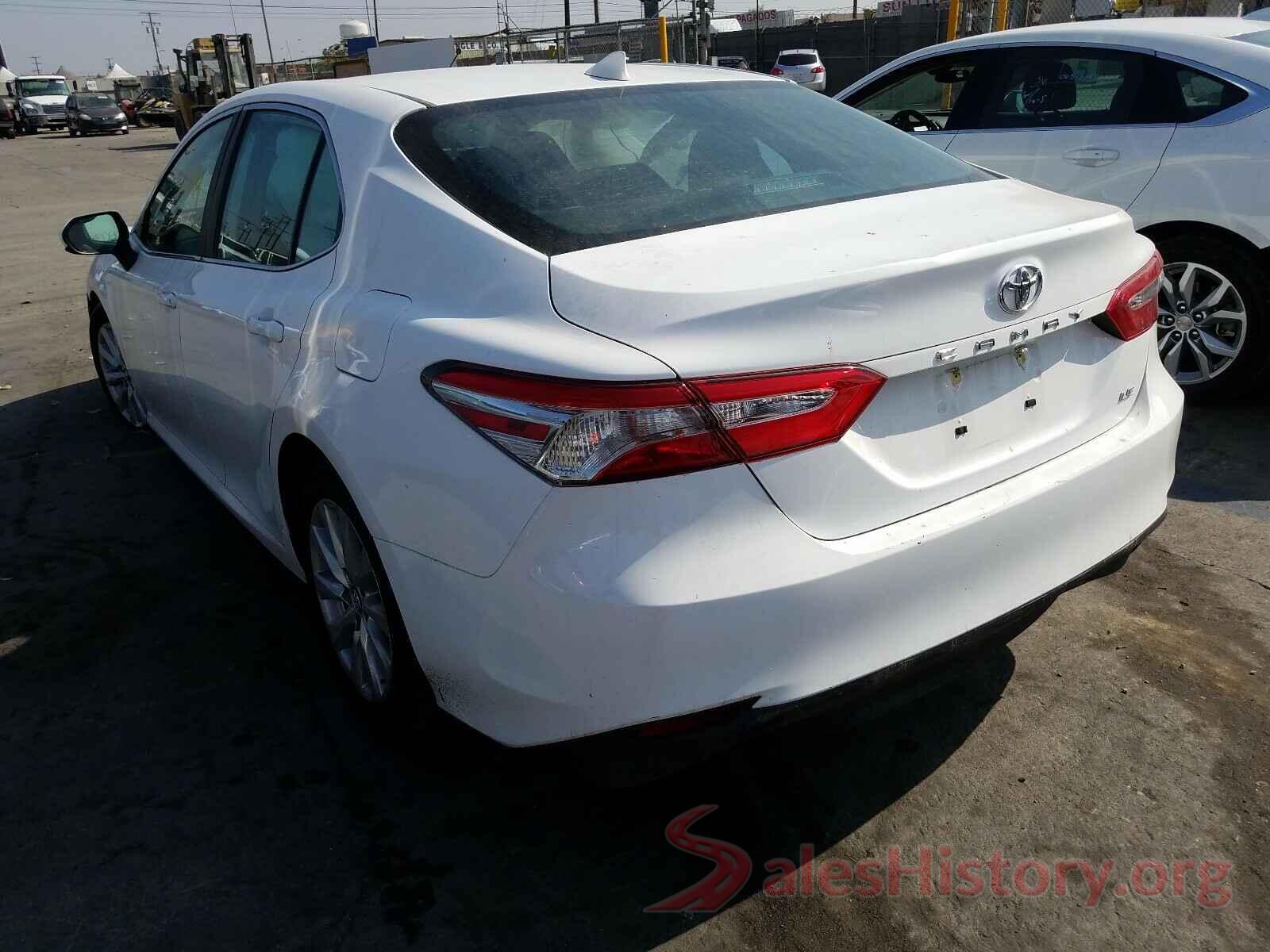 4T1B11HK3KU266704 2019 TOYOTA CAMRY