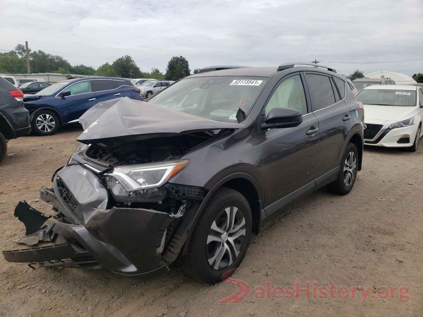 JTMBFREV9HJ122958 2017 TOYOTA RAV4