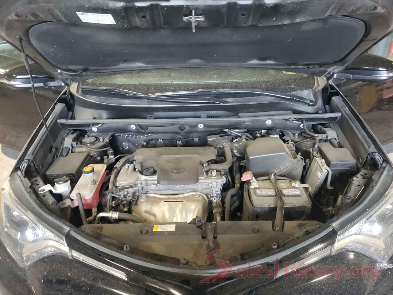 2T3RFREVXJW772422 2018 TOYOTA RAV4