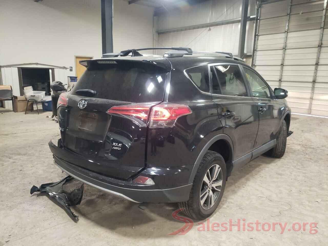 2T3RFREVXJW772422 2018 TOYOTA RAV4