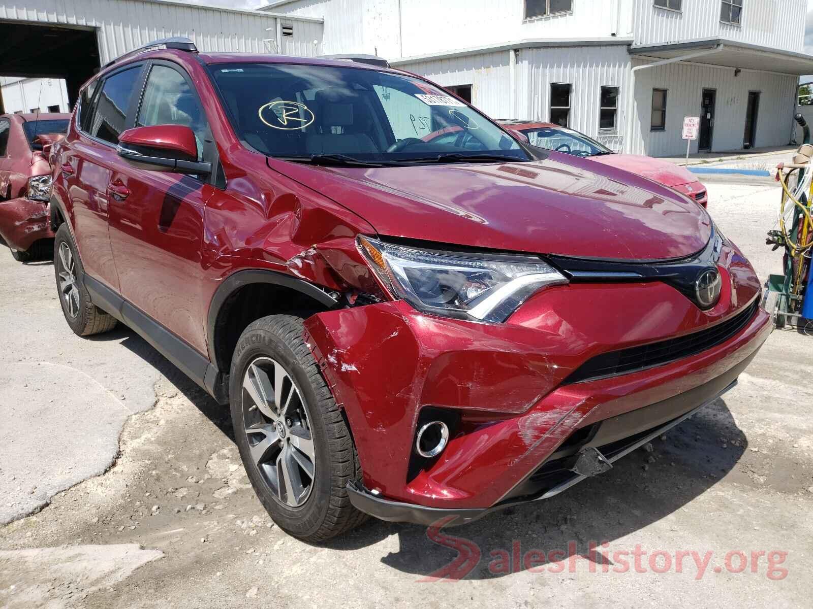 2T3WFREV1JW488597 2018 TOYOTA RAV4