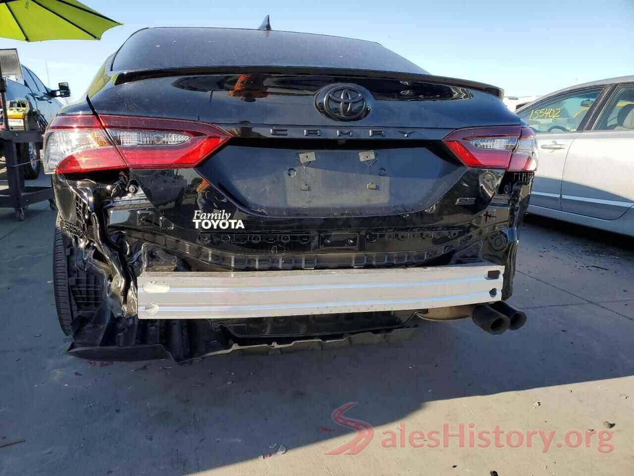 4T1G11AK4MU551429 2021 TOYOTA CAMRY