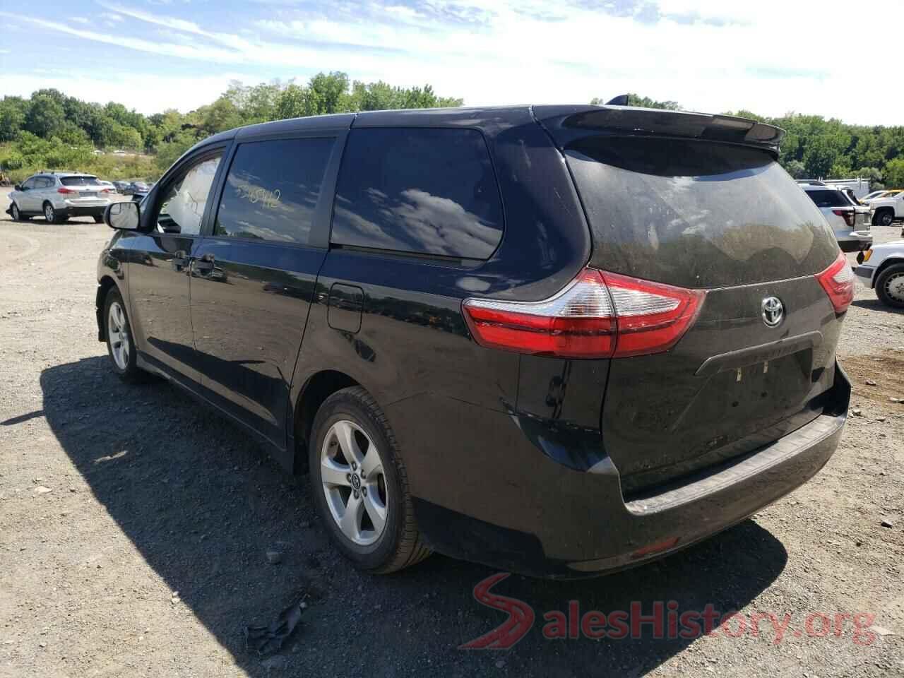 5TDZZ3DC1KS993821 2019 TOYOTA SIENNA