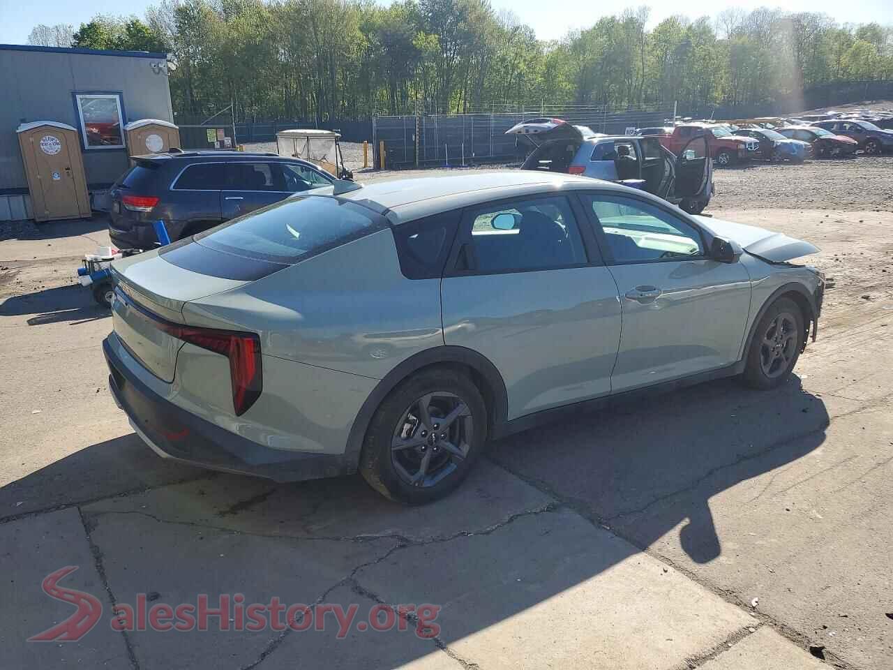 2026 KIA ALL OTHER VIN 3KPFT4DE8TE255389, right side view