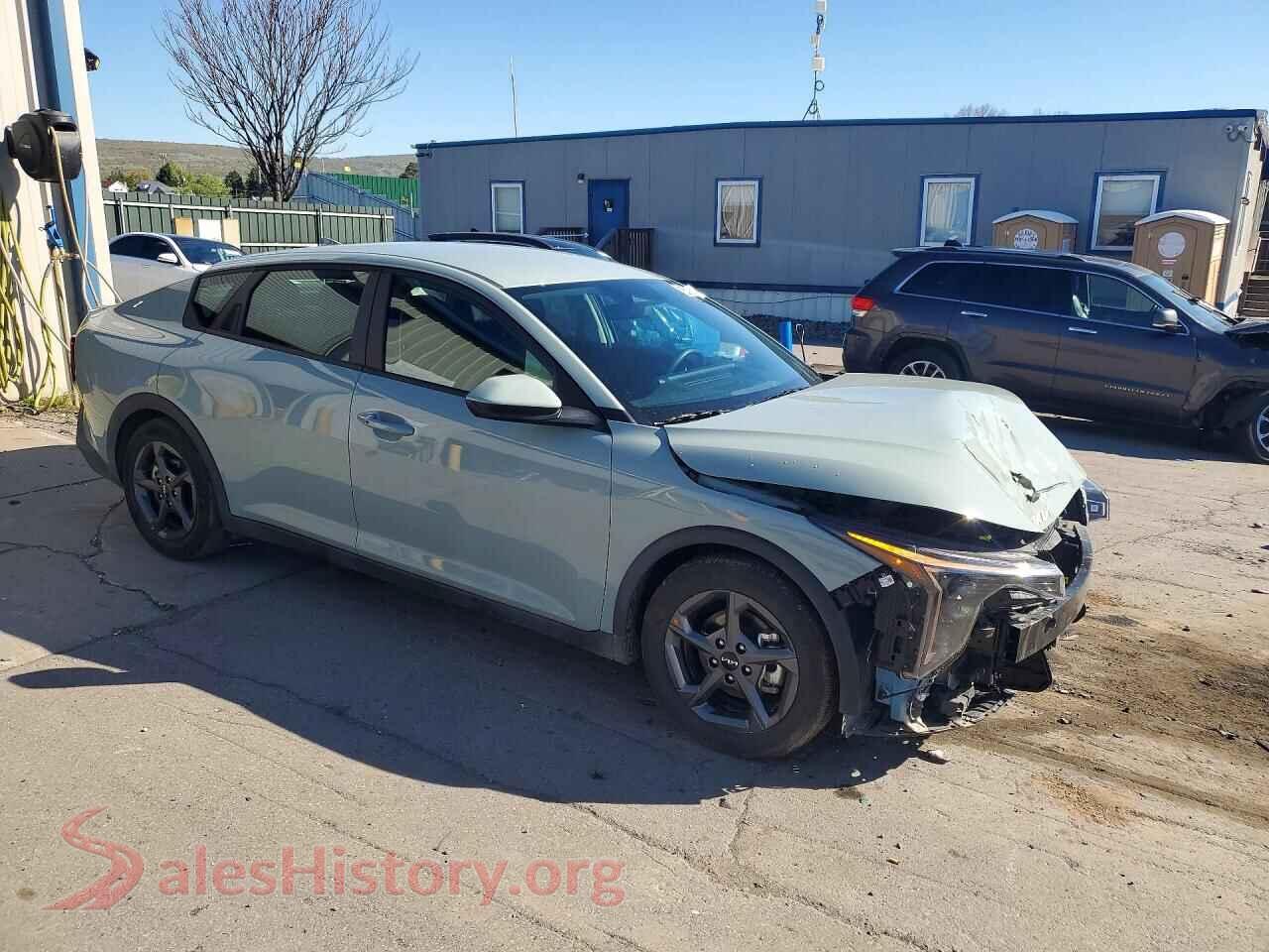 2026 KIA ALL OTHER VIN 3KPFT4DE8TE255389, rear 3/4 view