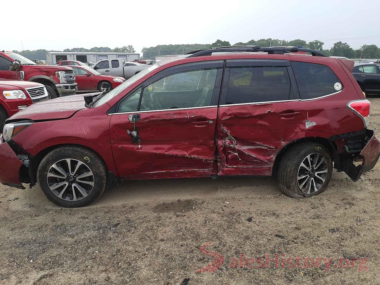 JF2SJGWC6HH556277 2017 SUBARU FORESTER