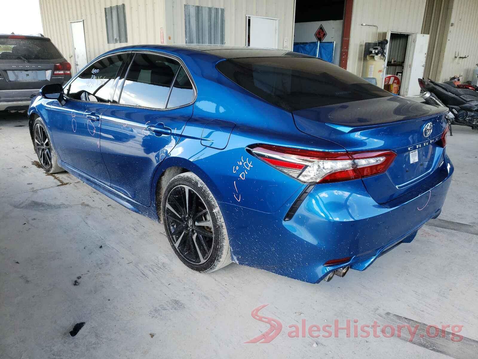 4T1B61HK1JU054903 2018 TOYOTA CAMRY