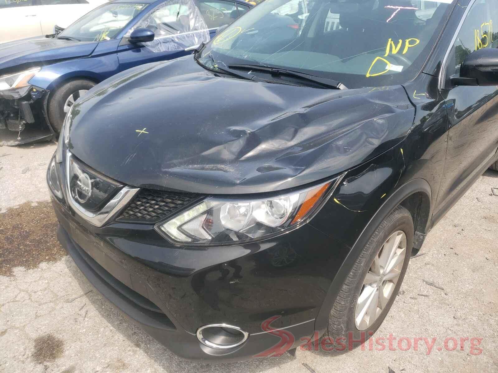 JN1BJ1CP5JW153642 2018 NISSAN ROGUE