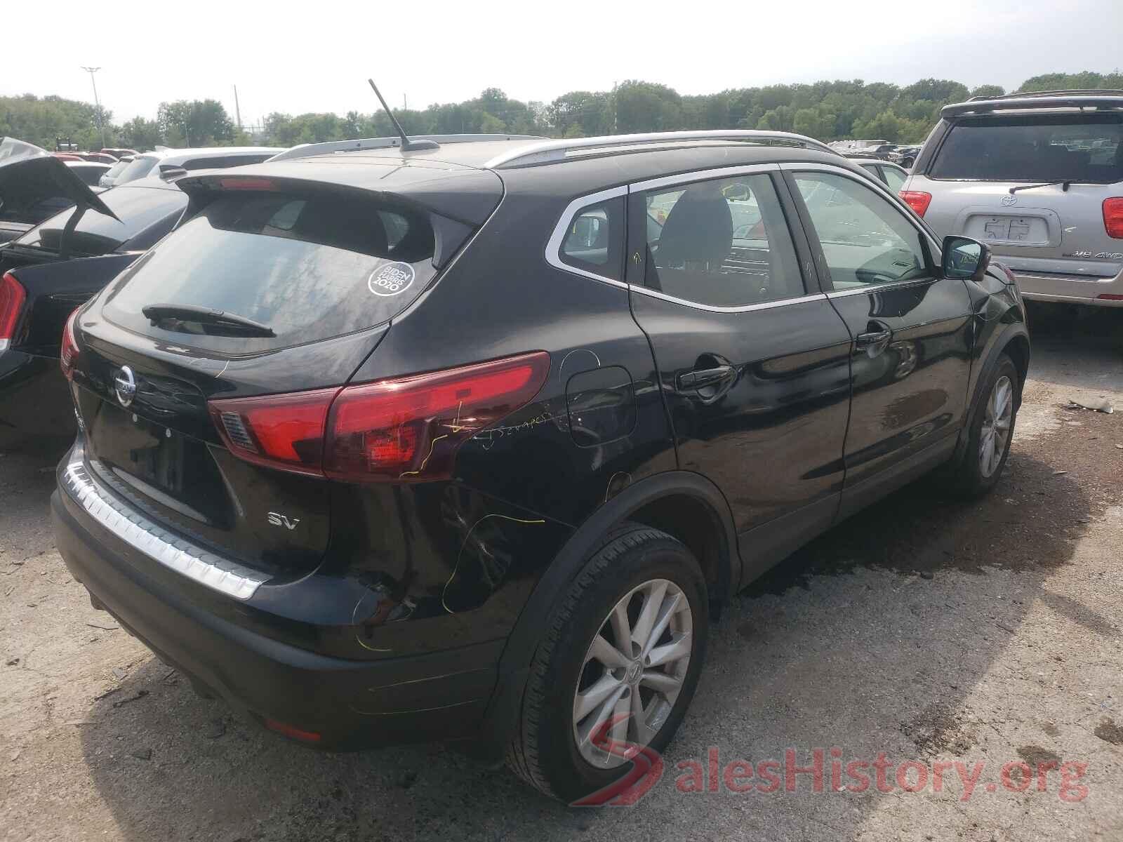 JN1BJ1CP5JW153642 2018 NISSAN ROGUE