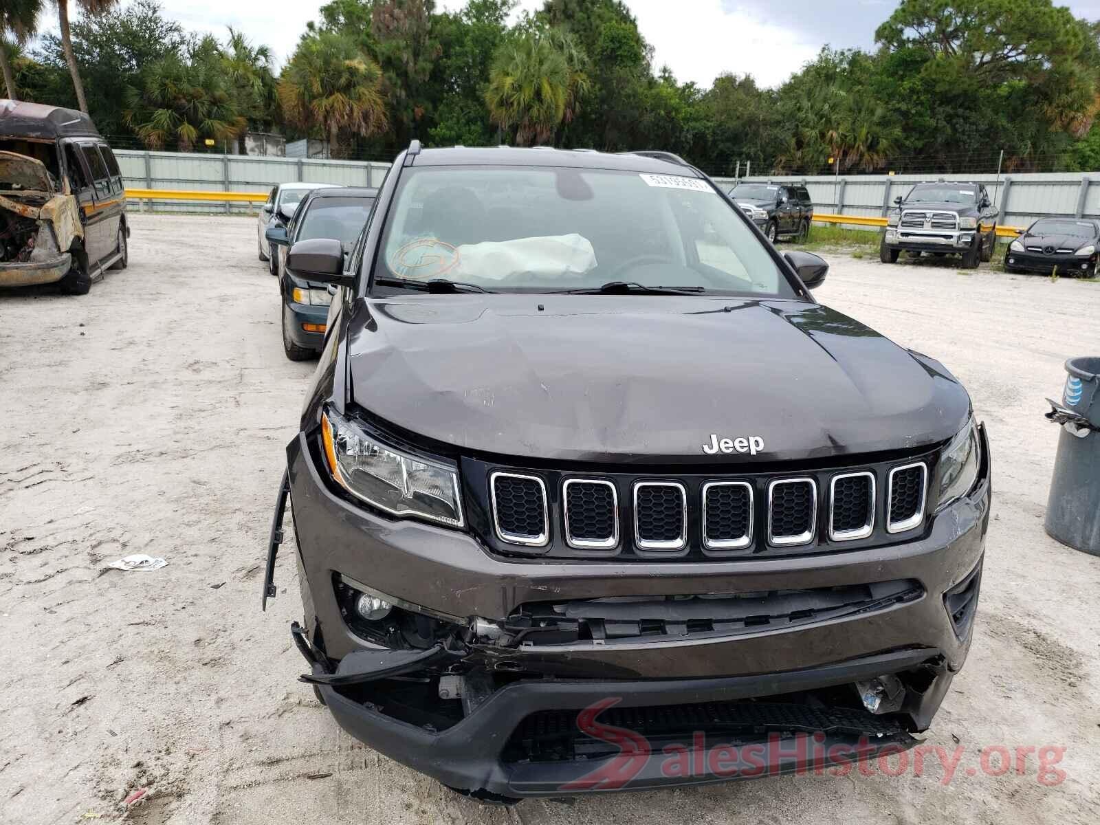 3C4NJCBB6JT233484 2018 JEEP COMPASS