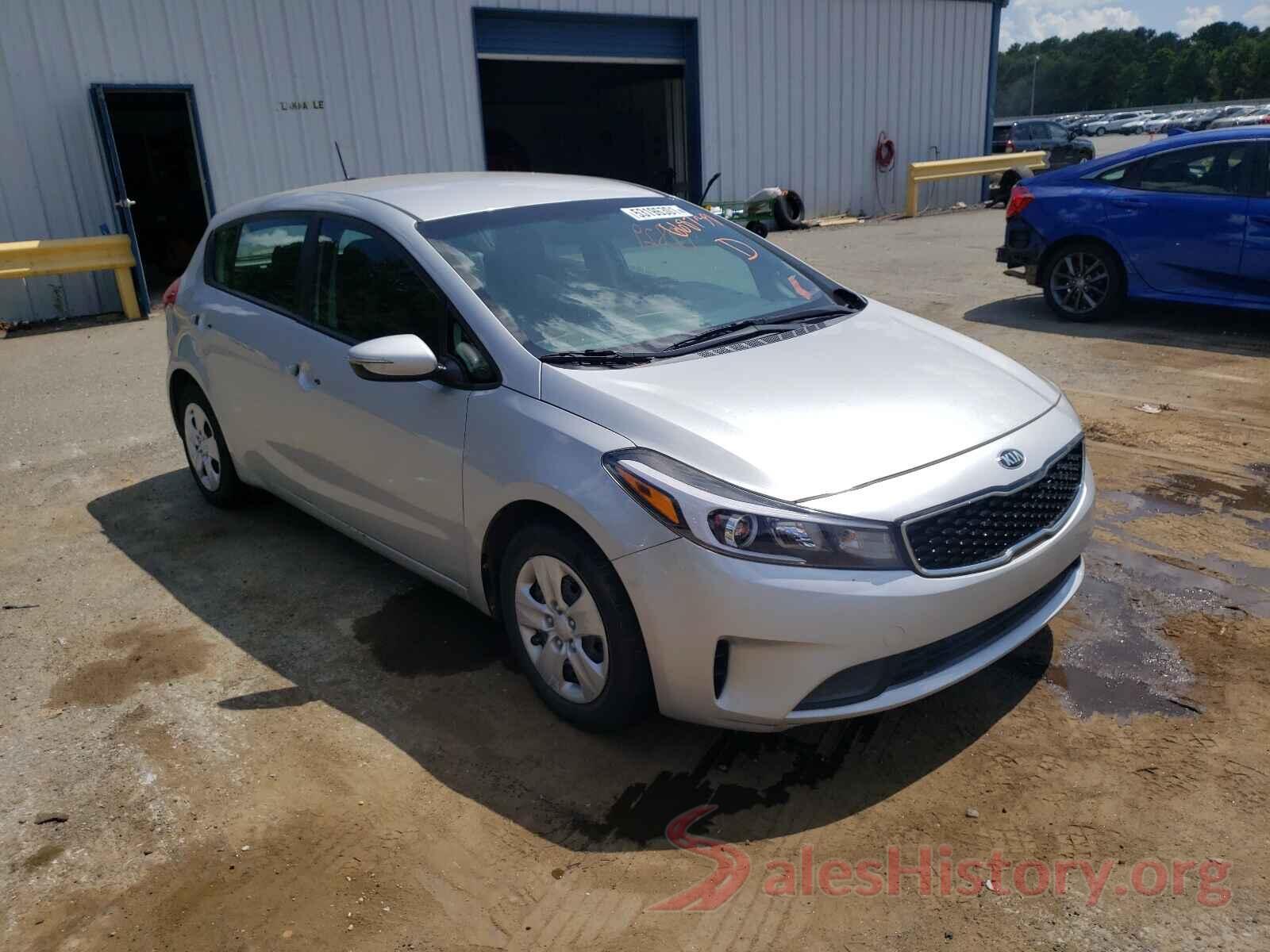 KNAFK5A84H5668739 2017 KIA FORTE