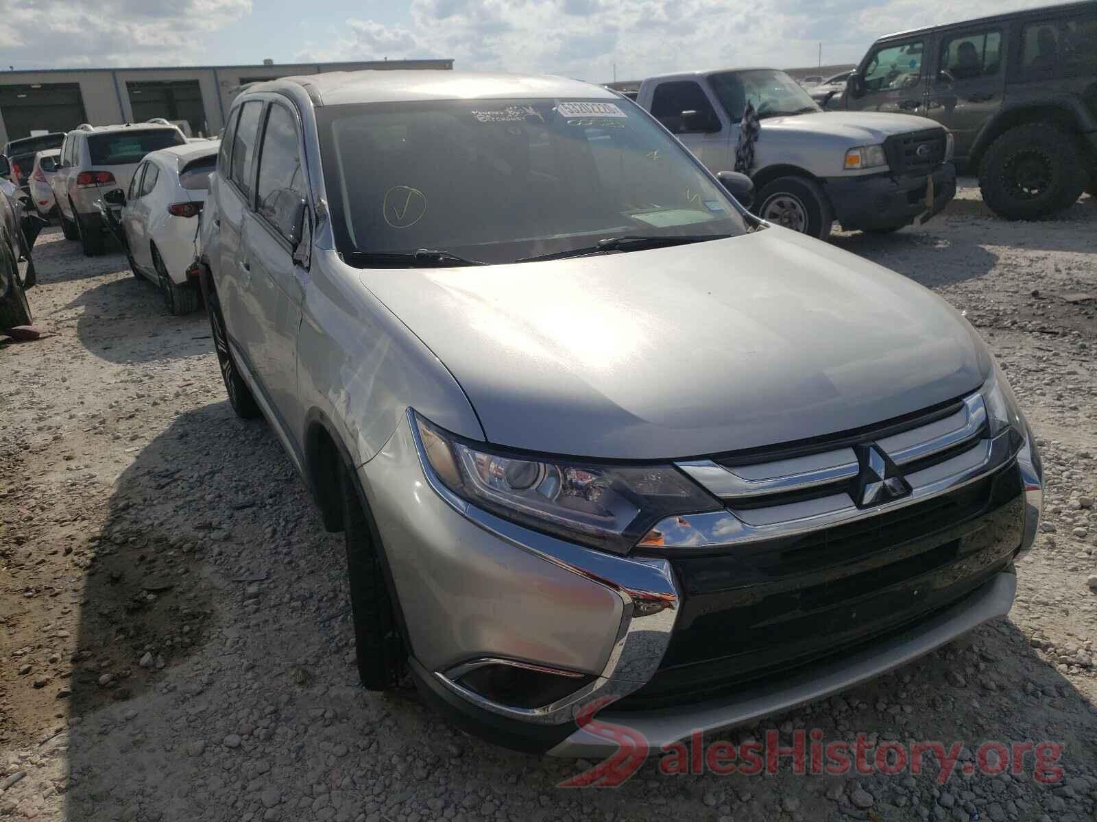 JA4AD2A35JJ000837 2018 MITSUBISHI OUTLANDER