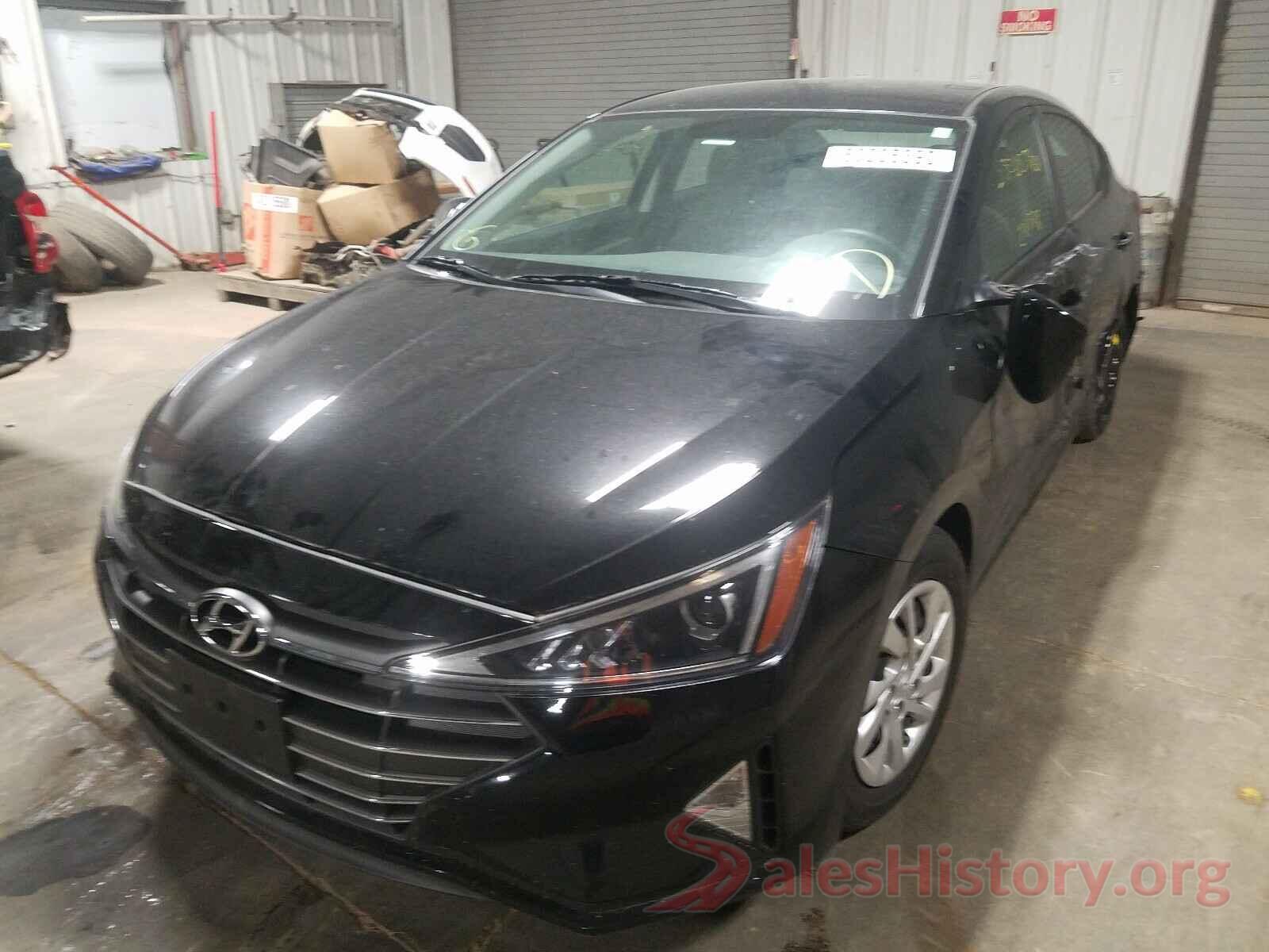 5NPD74LF5KH464735 2019 HYUNDAI ELANTRA