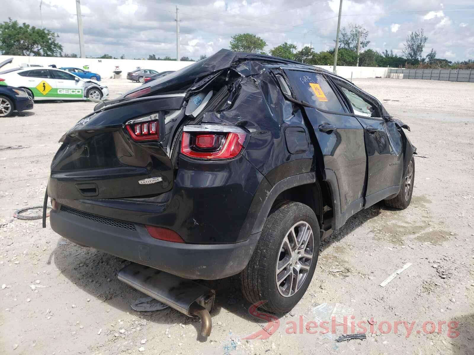 3C4NJCBB9JT487884 2018 JEEP COMPASS