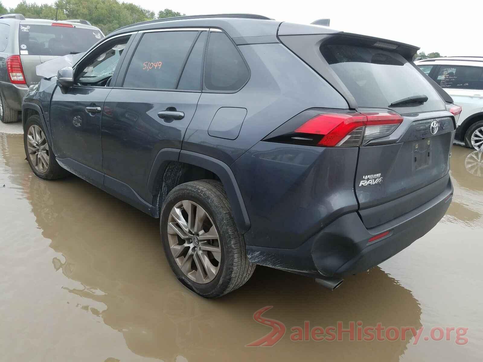 JTMC1RFV3KD008915 2019 TOYOTA RAV4