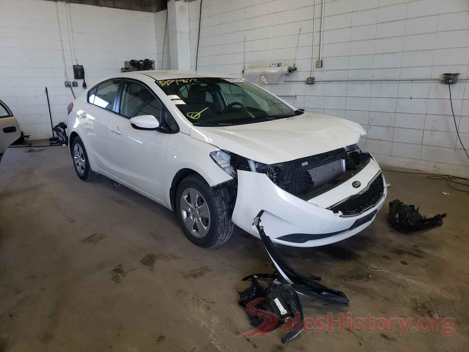 3KPFL4A74JE164669 2018 KIA FORTE