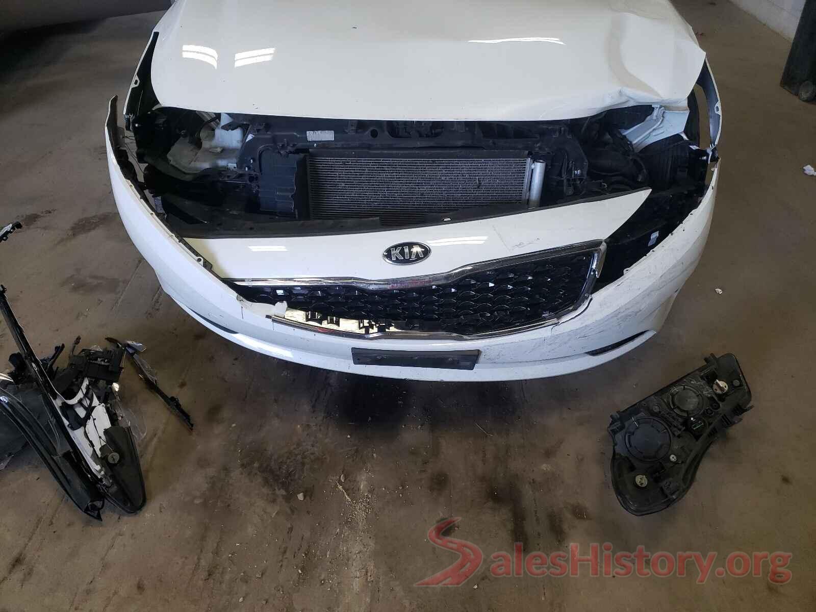 3KPFL4A74JE164669 2018 KIA FORTE