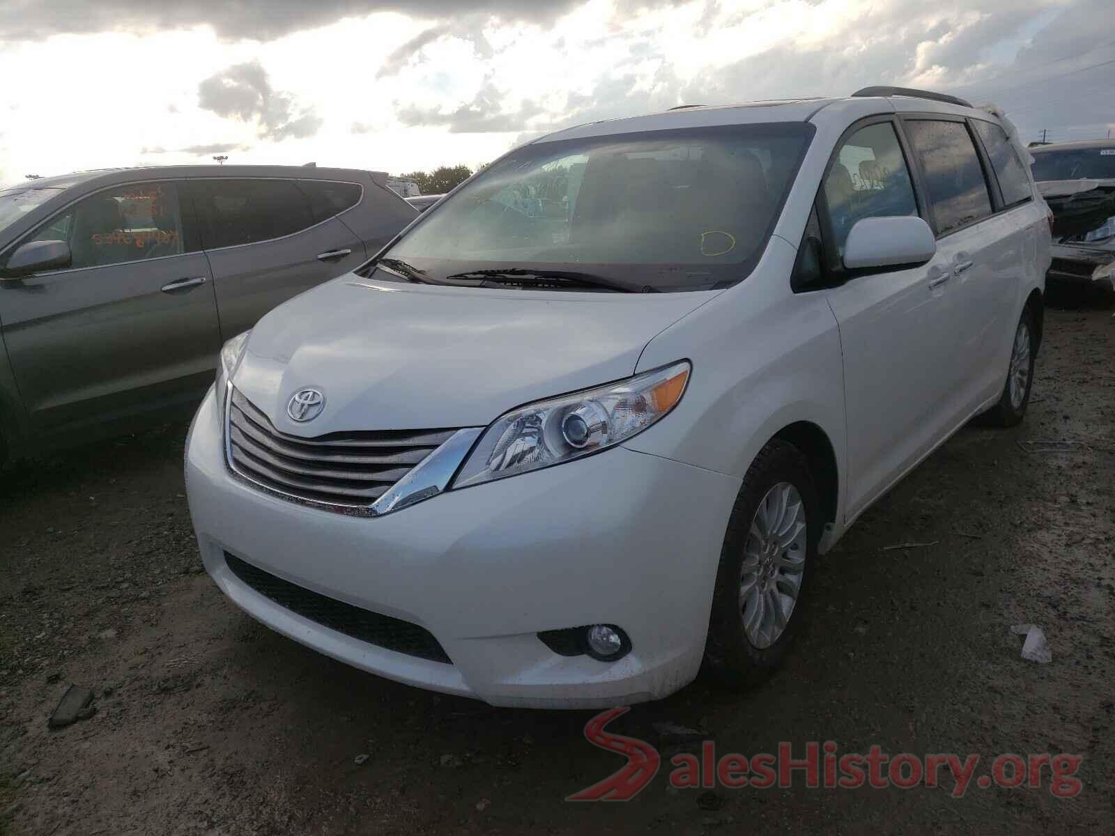 5TDYK3DC9GS745825 2016 TOYOTA SIENNA